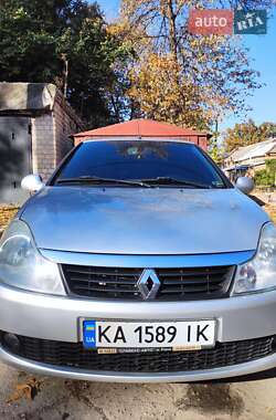 Седан Renault Clio 2011 в 