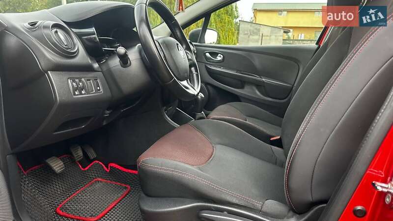 Хэтчбек Renault Clio 2015 в Киеве