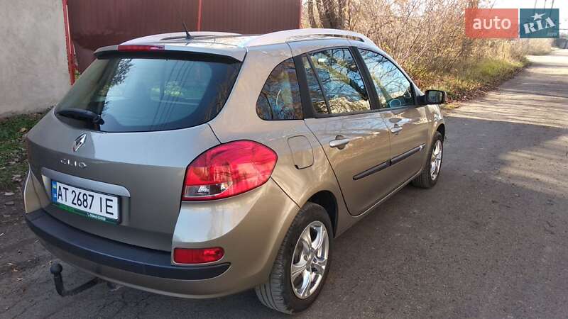 Универсал Renault Clio 2008 в Калуше