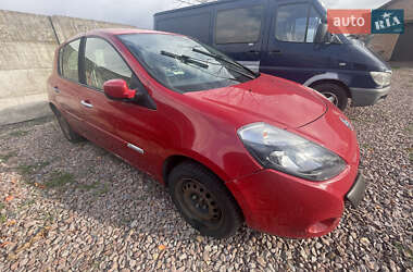 Хэтчбек Renault Clio 2009 в Жовкве