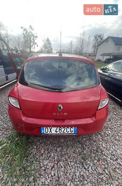 Хетчбек Renault Clio 2009 в Жовкві