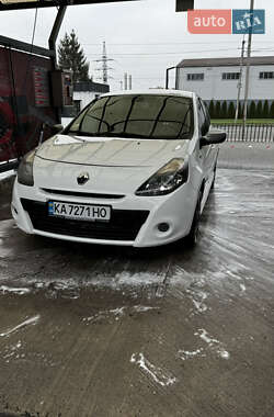 Хэтчбек Renault Clio 2012 в 
