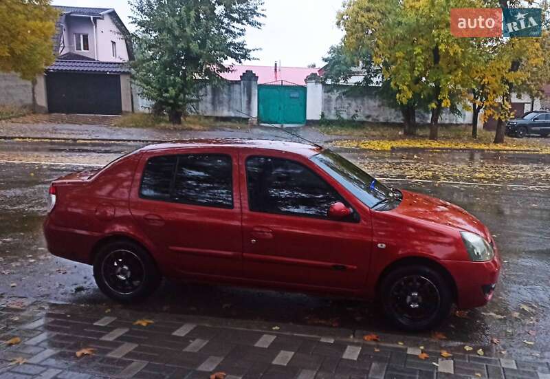 Седан Renault Clio 2007 в Николаеве