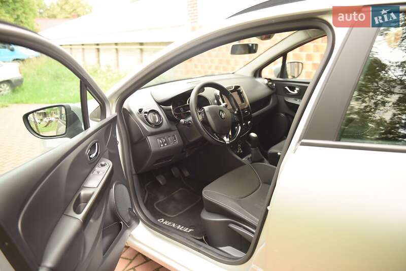 Универсал Renault Clio 2013 в Калуше