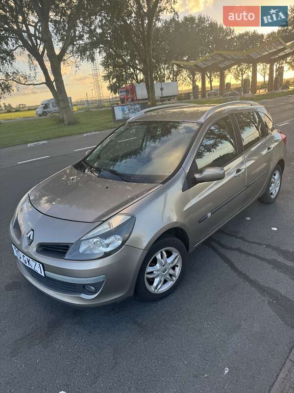 Універсал Renault Clio 2008 в Луцьку