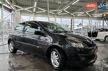 Хетчбек Renault Clio 2005 в Луцьку