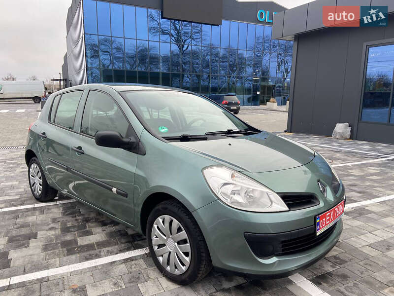 Хэтчбек Renault Clio 2007 в Виннице