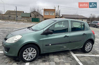 Хэтчбек Renault Clio 2007 в Виннице