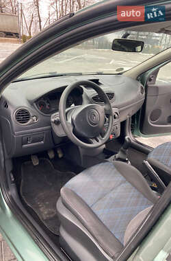 Хэтчбек Renault Clio 2007 в Виннице