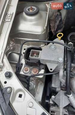 Седан Renault Clio 2008 в 