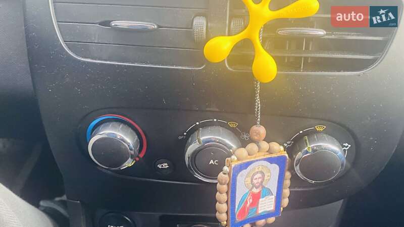 Универсал Renault Clio 2014 в Дрогобыче