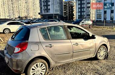 Хэтчбек Renault Clio 2009 в Киеве