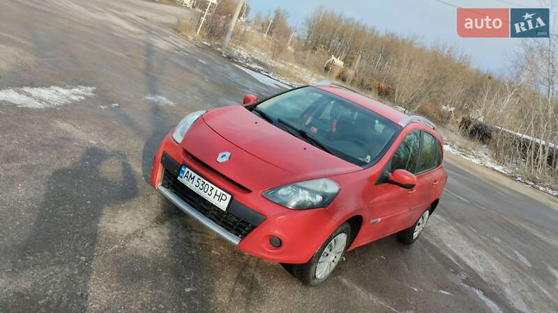 Хэтчбек Renault Clio 2012 в Житомире