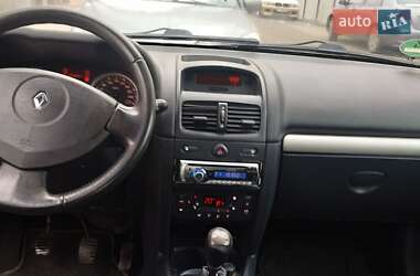 Хэтчбек Renault Clio 2005 в Боярке