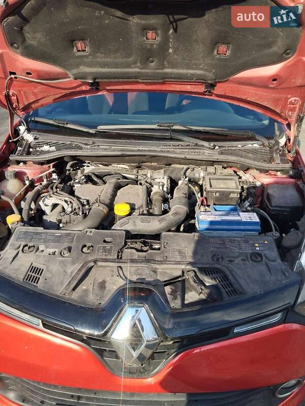 Хэтчбек Renault Clio 2014 в Василькове
