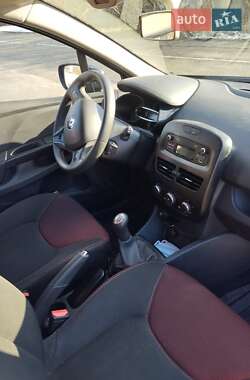 Хэтчбек Renault Clio 2014 в Василькове