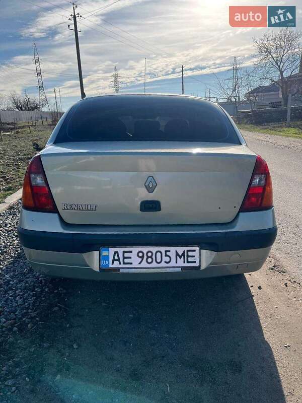 Хэтчбек Renault Clio 2003 в Днепре