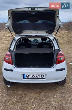 Хетчбек Renault Clio 2007 в Бердичеві