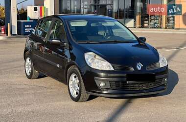 Хетчбек Renault Clio 2007 в Дніпрі