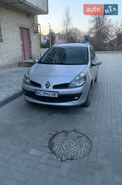 Хэтчбек Renault Clio 2008 в Костополе