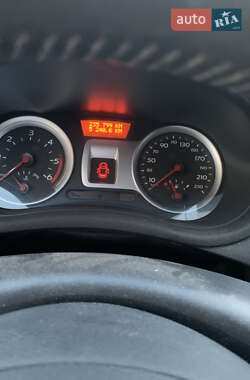 Хэтчбек Renault Clio 2008 в Костополе