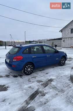 Универсал Renault Clio 2010 в 