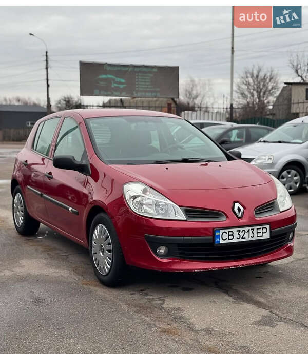 Хетчбек Renault Clio 2008 в Чернігові