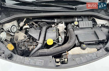 Универсал Renault Clio 2011 в 