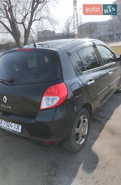 Хэтчбек Renault Clio 2009 в Днепре