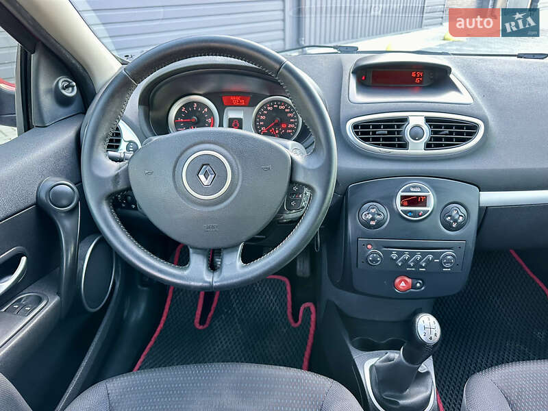 Універсал Renault Clio 2008 в Кропивницькому