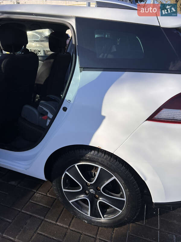 Универсал Renault Clio 2015 в Казатине фото 6 Универсал Renault Clio 2015 в Казатине