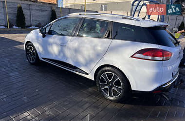 Универсал Renault Clio 2015 в Казатине