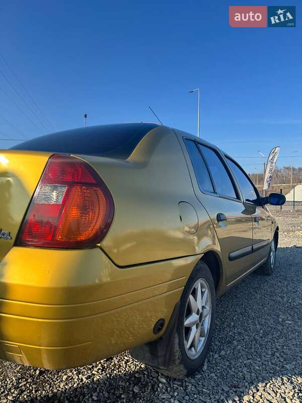 Хетчбек Renault Clio 2002 в Тернополі