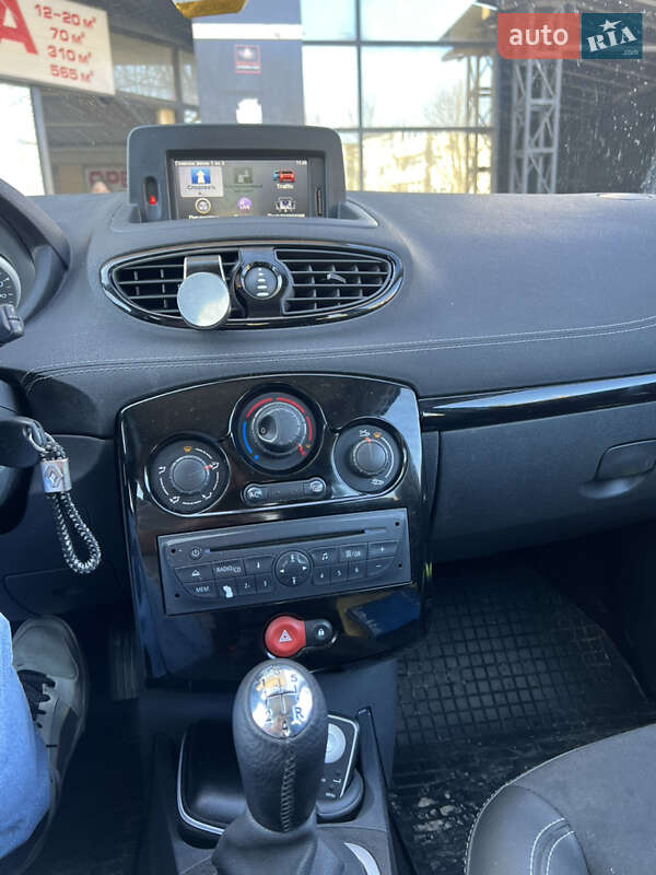 Універсал Renault Clio 2011 в Тернополі