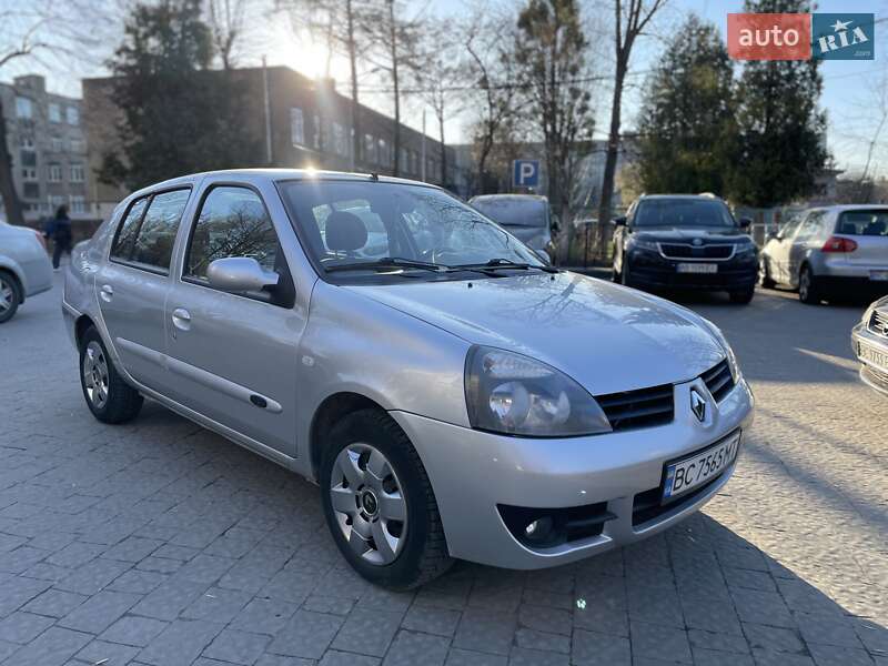 Седан Renault Clio 2008 в Золочеве