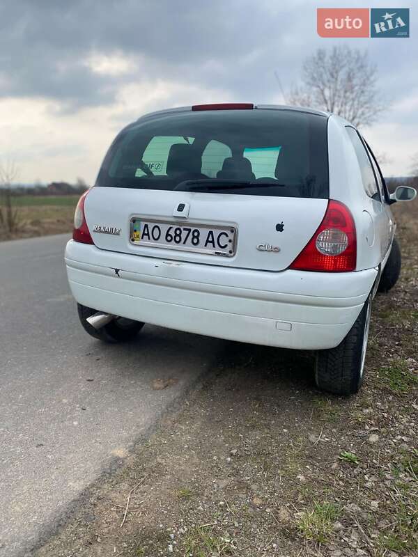 Хэтчбек Renault Clio 1999 в Ивано-Франковске фото 4 Хэтчбек Renault Clio 1999 в Ивано-Франковске
