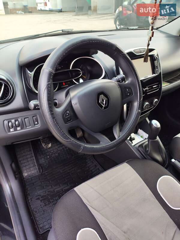 Универсал Renault Clio 2015 в Тернополе