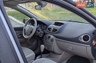 Хэтчбек Renault Clio 2008 в 