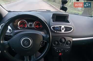 Универсал Renault Clio 2010 в 