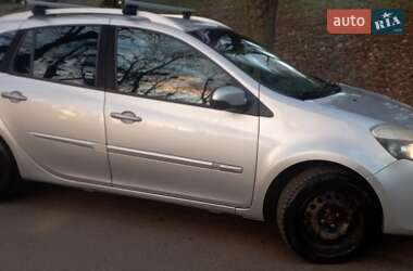 Универсал Renault Clio 2010 в 