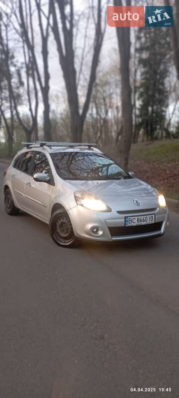 Универсал Renault Clio 2010 в 