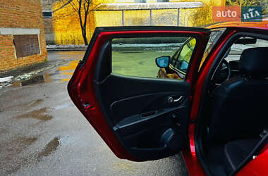 Хетчбек Renault Clio 2014 в 