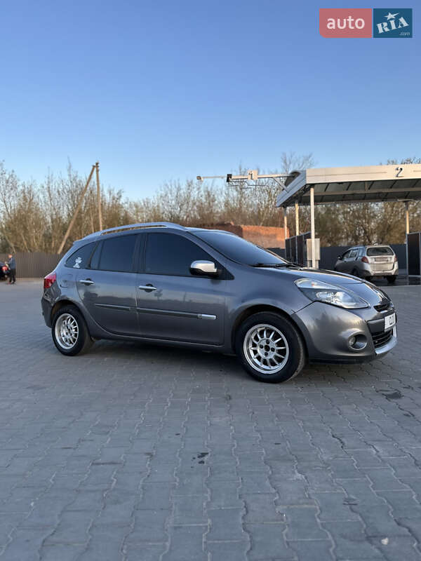 Универсал Renault Clio 2009 в Полтаве фото 4 Универсал Renault Clio 2009 в Полтаве