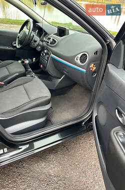 Универсал Renault Clio 2012 в 