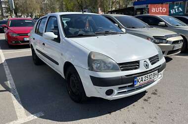 Седан Renault Clio 2005 в 