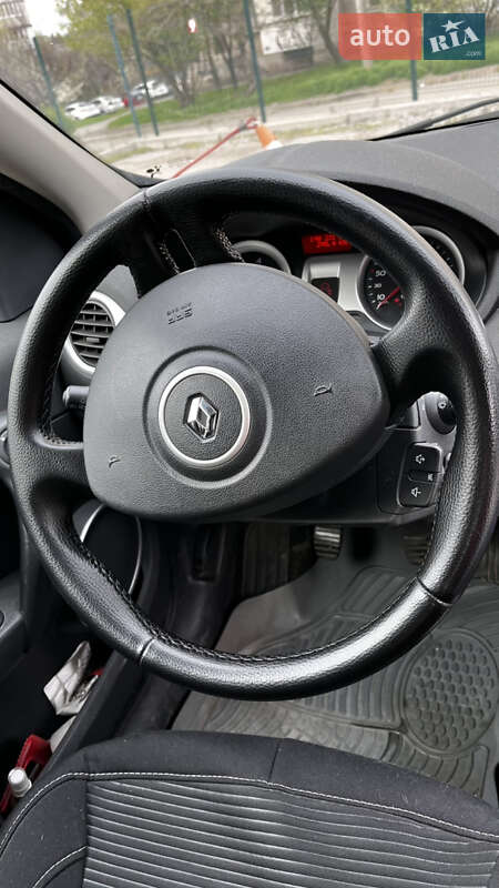 Универсал Renault Clio 2008 в Запорожье