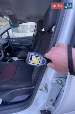 Хетчбек Renault Clio 2015 в 