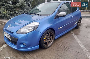 Хэтчбек Renault Clio 2009 в Киеве