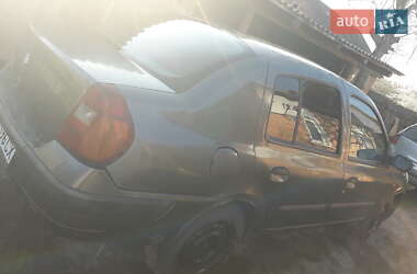 Хэтчбек Renault Clio 2003 в 