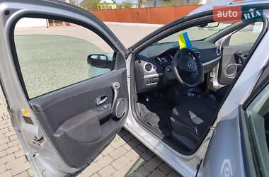 Универсал Renault Clio 2007 в 